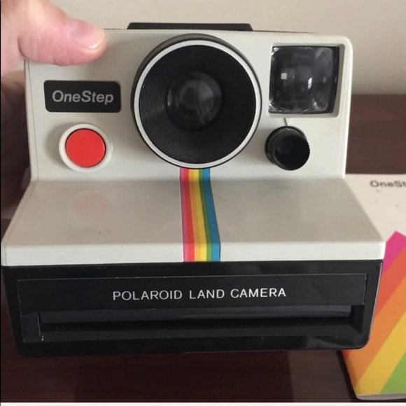 Polaroid Land Camera - Picture 1 of 3